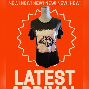 Ko Ko Ailis Lips Cheetah Print Sequins Plus Size US Women's 1XL Top